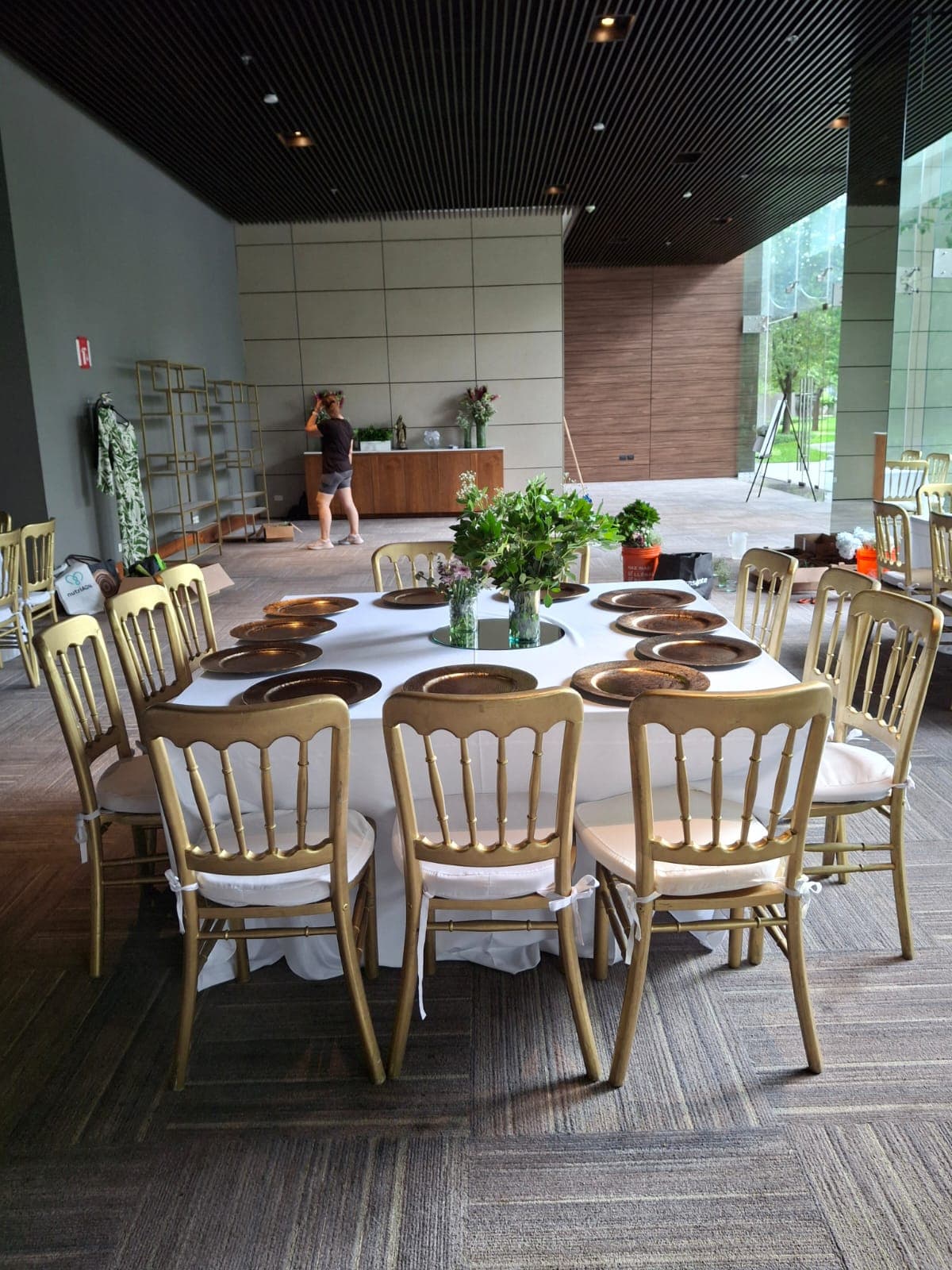 Renta de sillas y mesas para boda en Monterrey — MTY Eventos